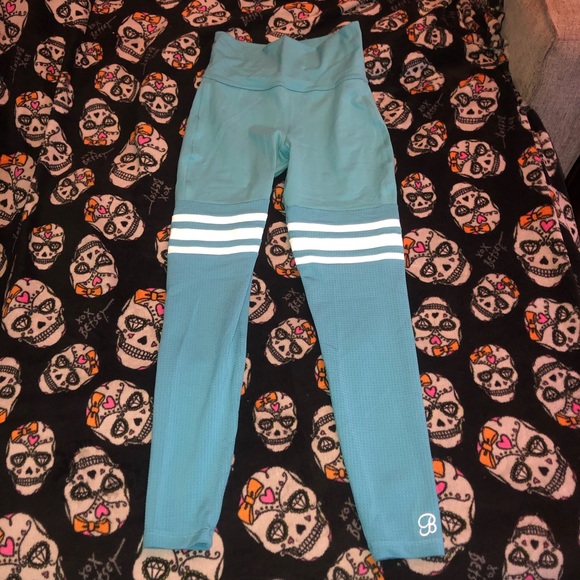 Bombshell sportswear thigh high leggings - Picture 8 of 11